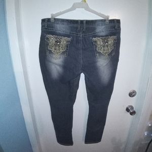 Badazzeled skinny jeans